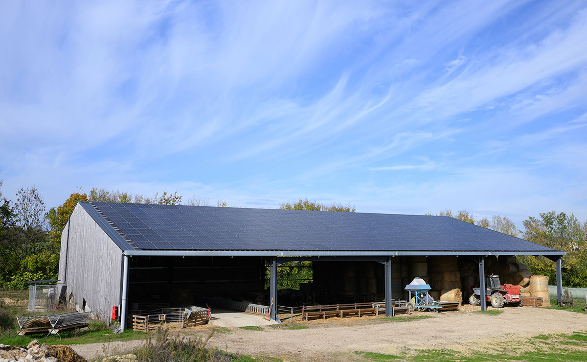 photosol-toiture-photovoltaique-hangar