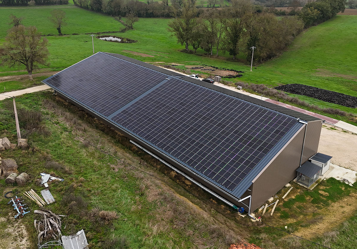 Toiture-photovoltaique-aurimont-gers